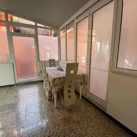 Moderno In Pieno Centro Chiavari