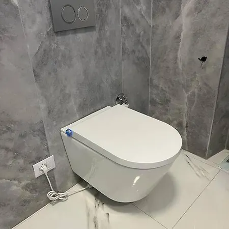 Moderno In Pieno Centro Chiavari